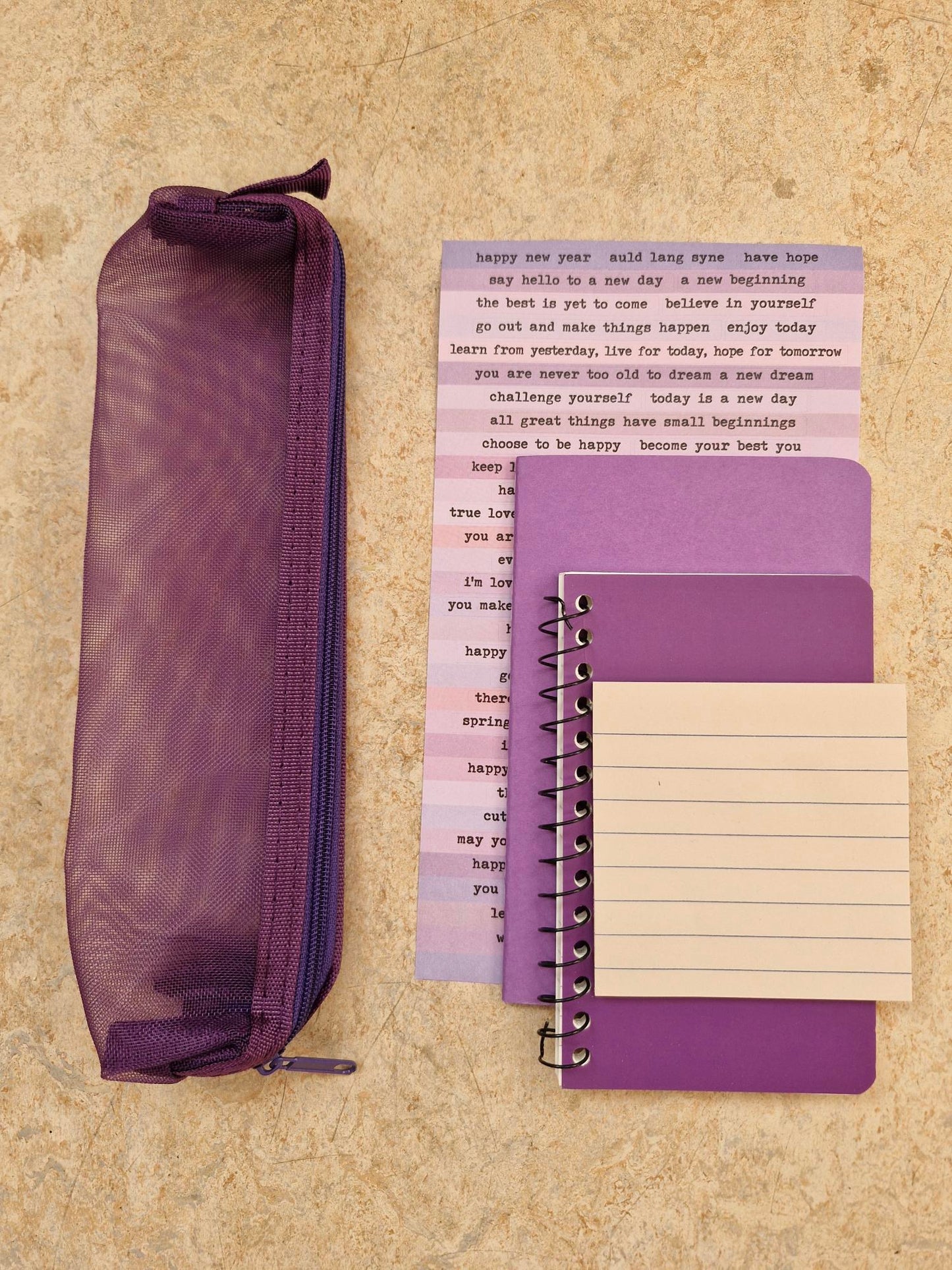 Mystery Bookish Bundle / 5 items