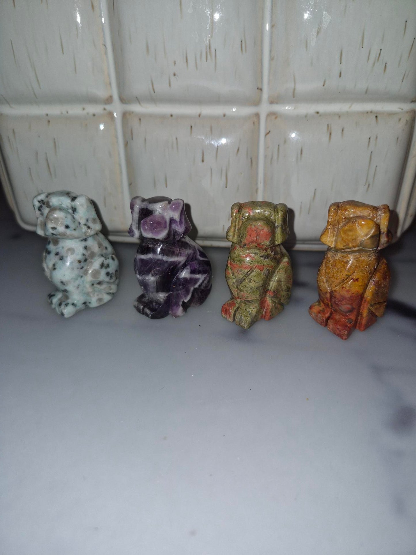 Beautiful Crystal Dog Carving - Dream Amethyst/Kiwi Jasper/Crazy Lace/Unikite