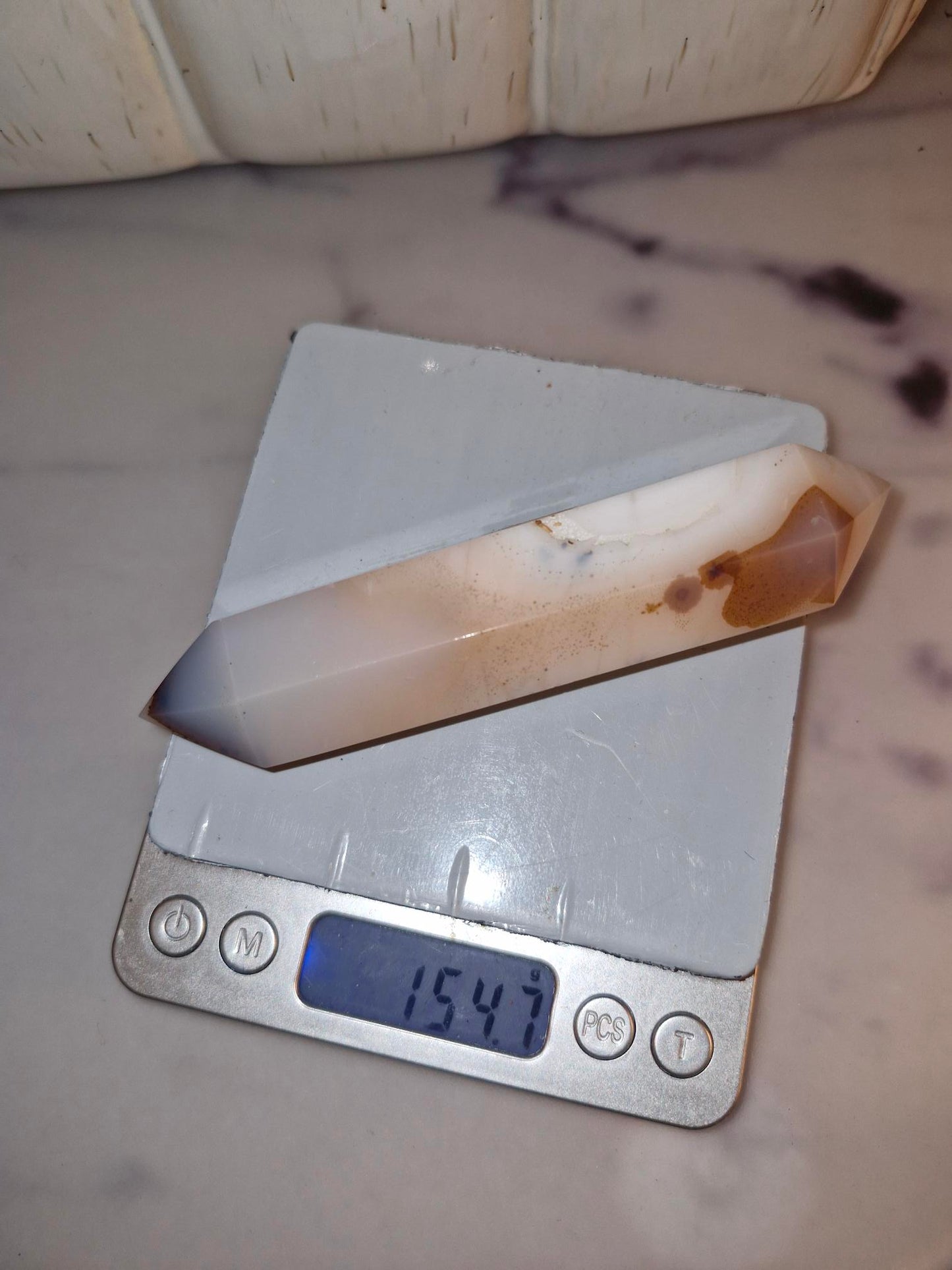 Banded Agate Wand filled with Dendrites