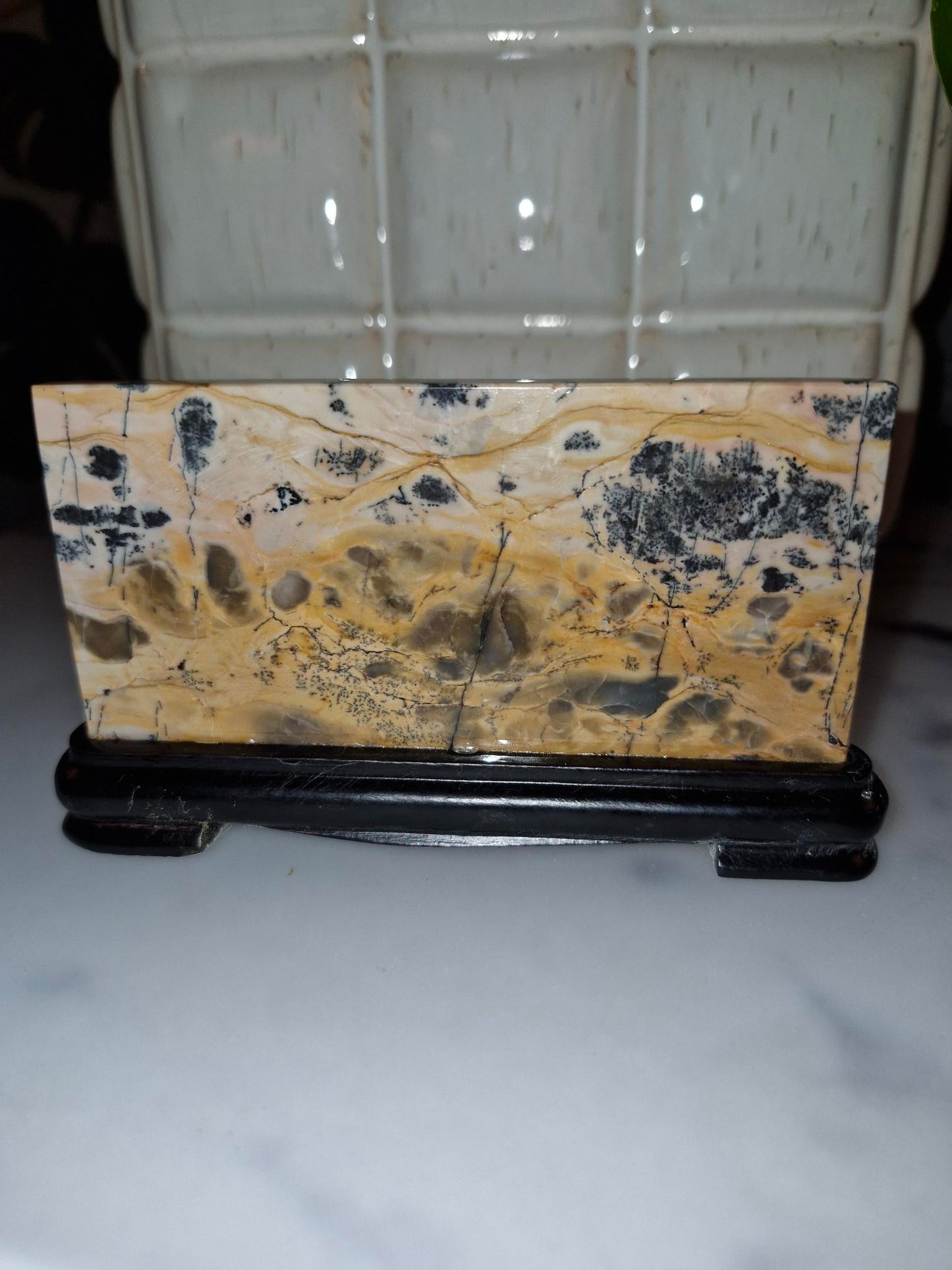 Picture Stone Slab on a Stand