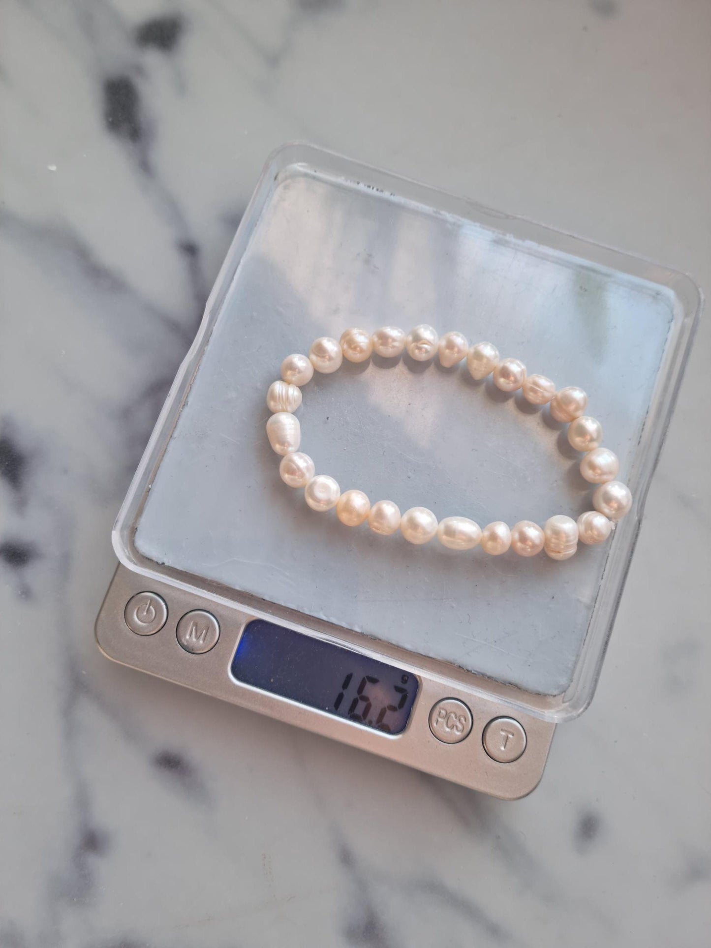 One (1) Gorgeous Natural Pearl Bracelet